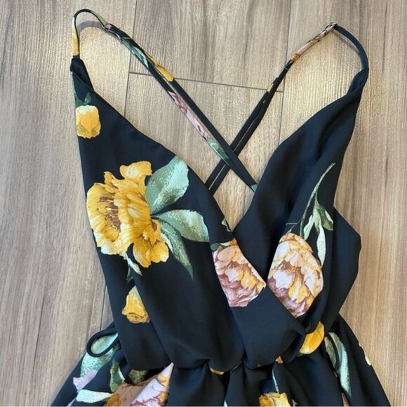 Cefian Floral Black Jumpsuit - Picture 2 of 6